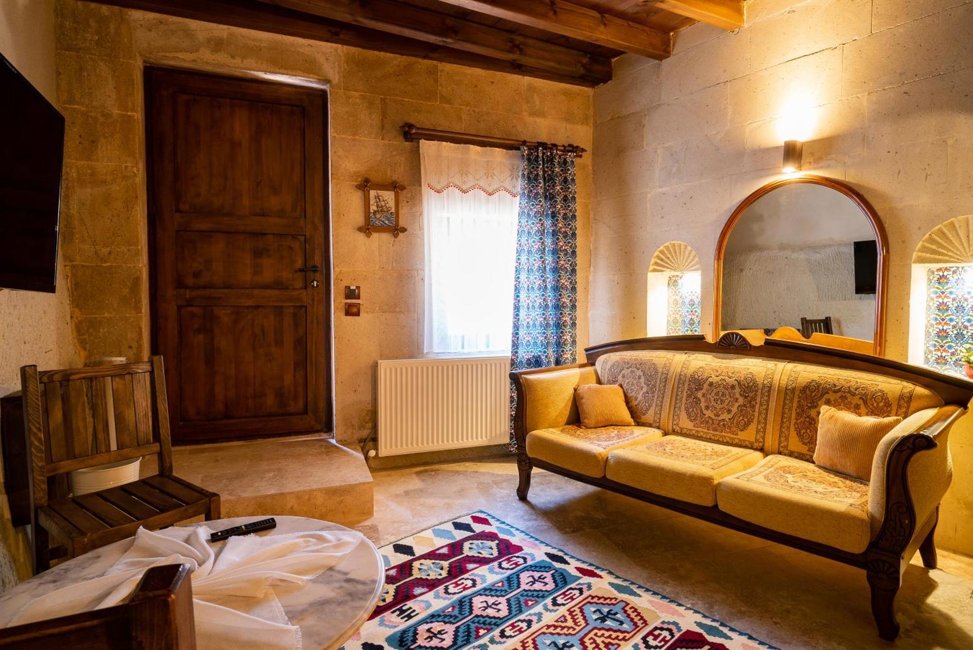 מלון נבשהיר Cappadocia Inans Cave & Swimming Pool Hot מראה חיצוני תמונה